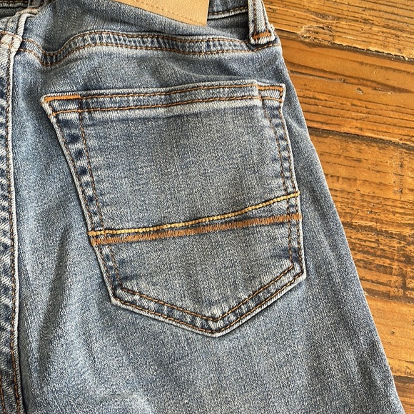 Abercrombie Jeans - Picture 6 of 7